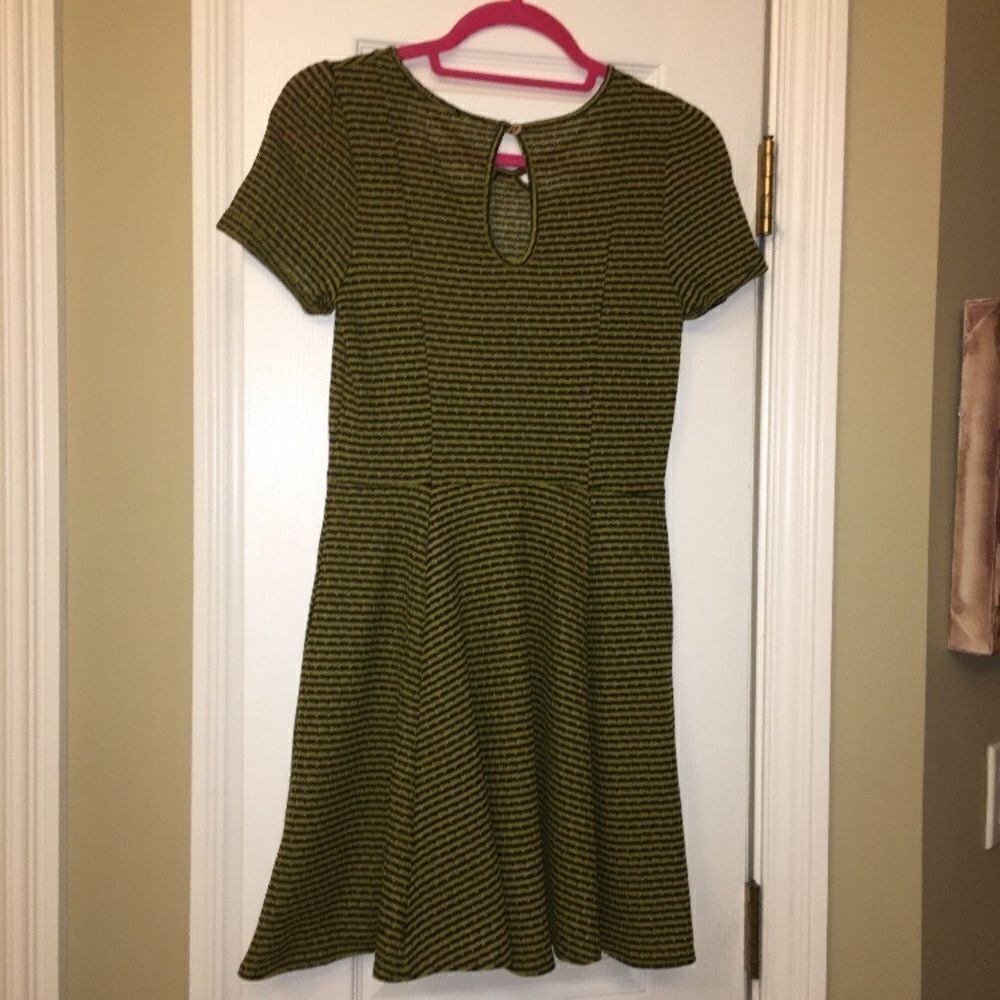 FP Beach knit dress black yellow green stripes Medium keyhole skater fit flare - Picture 4 of 5